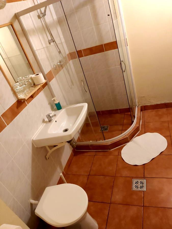 שיופוק Hotel Stella מראה חיצוני תמונה
